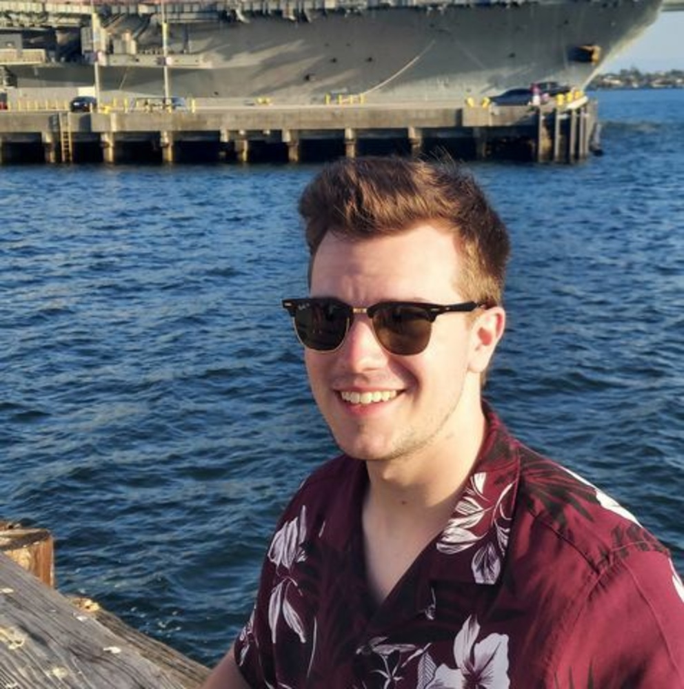 Meet your Posher, Cole